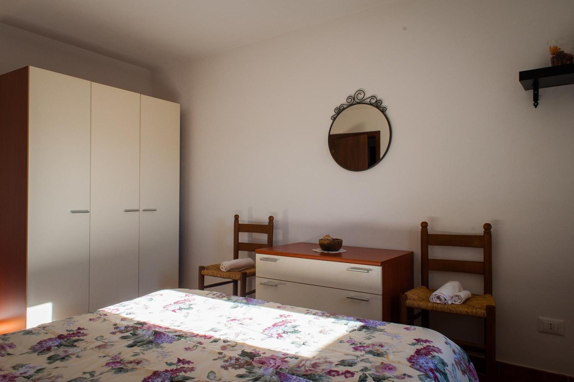 Casa Ladyhawke Apartment Санто Стефано ди Сесанио Екстериор снимка