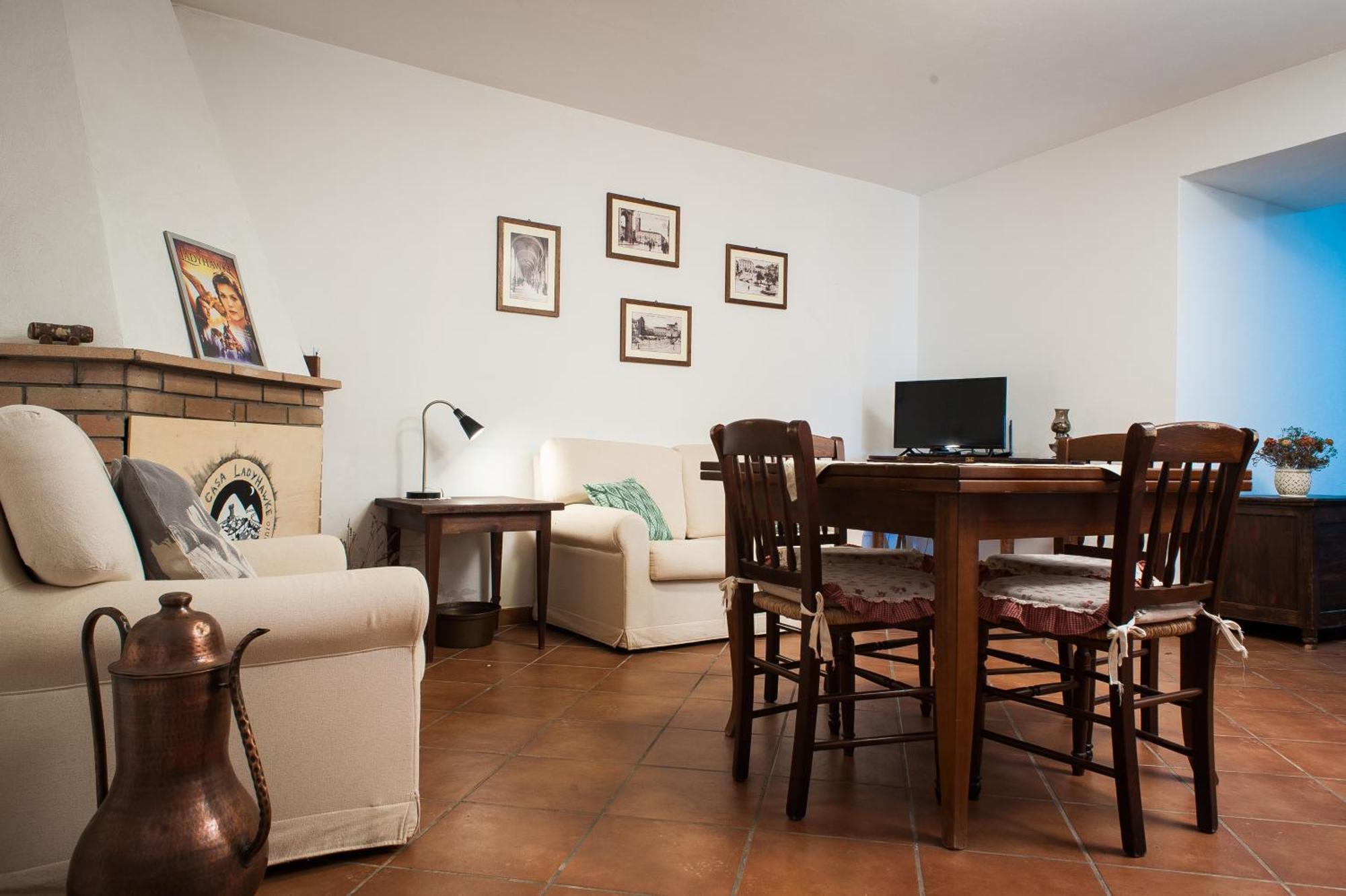 Casa Ladyhawke Apartment Санто Стефано ди Сесанио Екстериор снимка